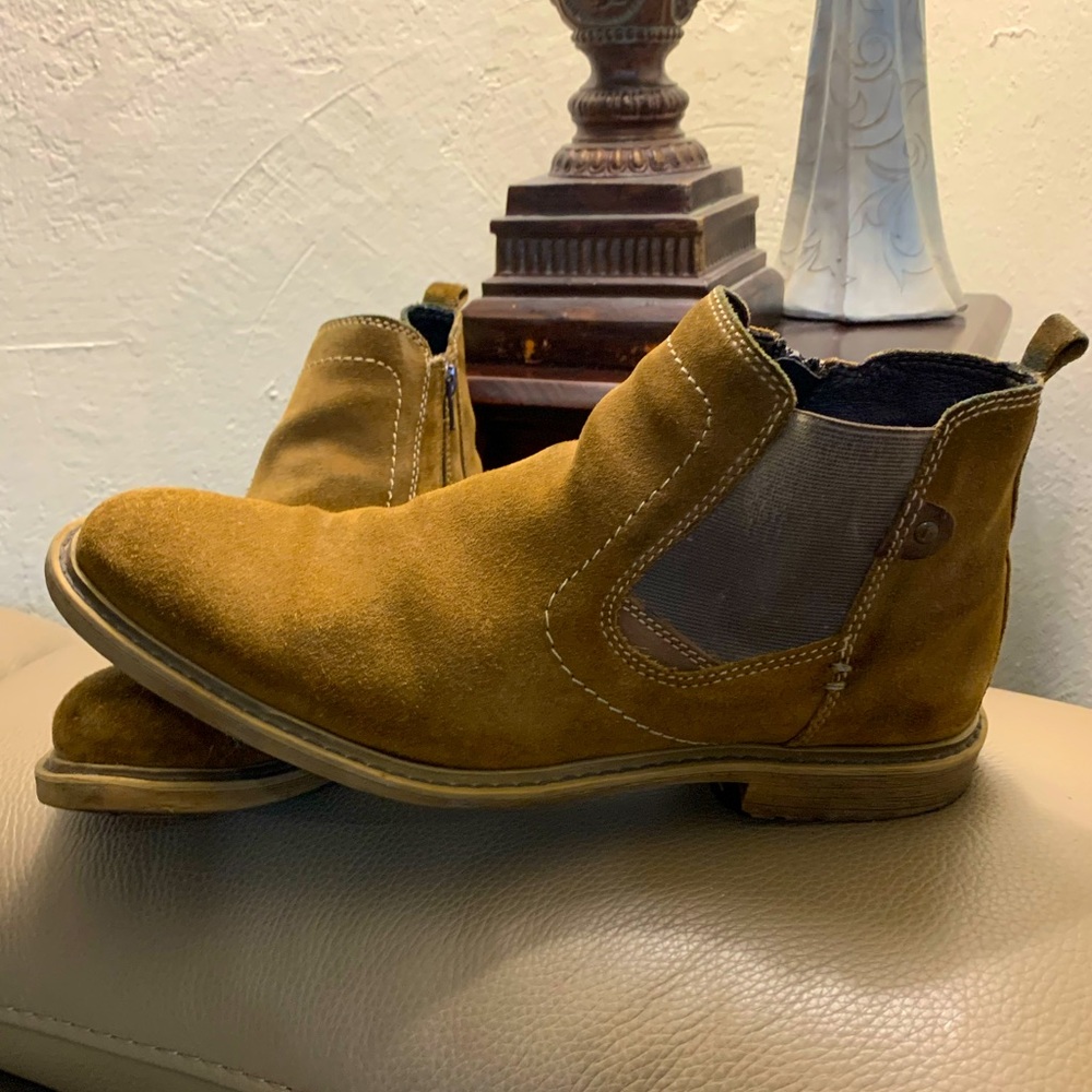 Hawke & Co Chelsea Tan Boots Size 11